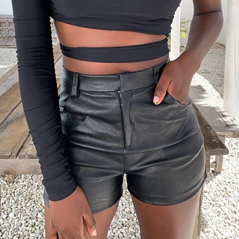 Tiger mist bronwen shorts!